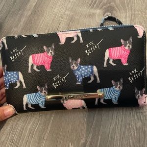 Betsy Johnson xox French bulldog wrist wallet